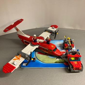 LEGO City rotes Flugzeug