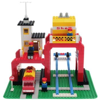 LEGO 149 - La raffinerie de carburant