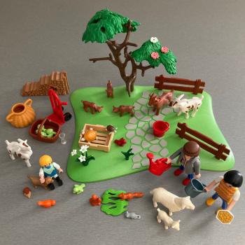 Playmobil Tiere im Garten